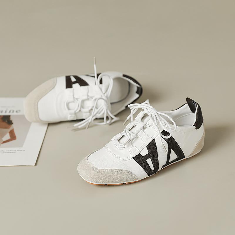 

Summer new women s splicing soft bottom, ultra-light and easy to wear, not tired feet, casual flat bottom 40
