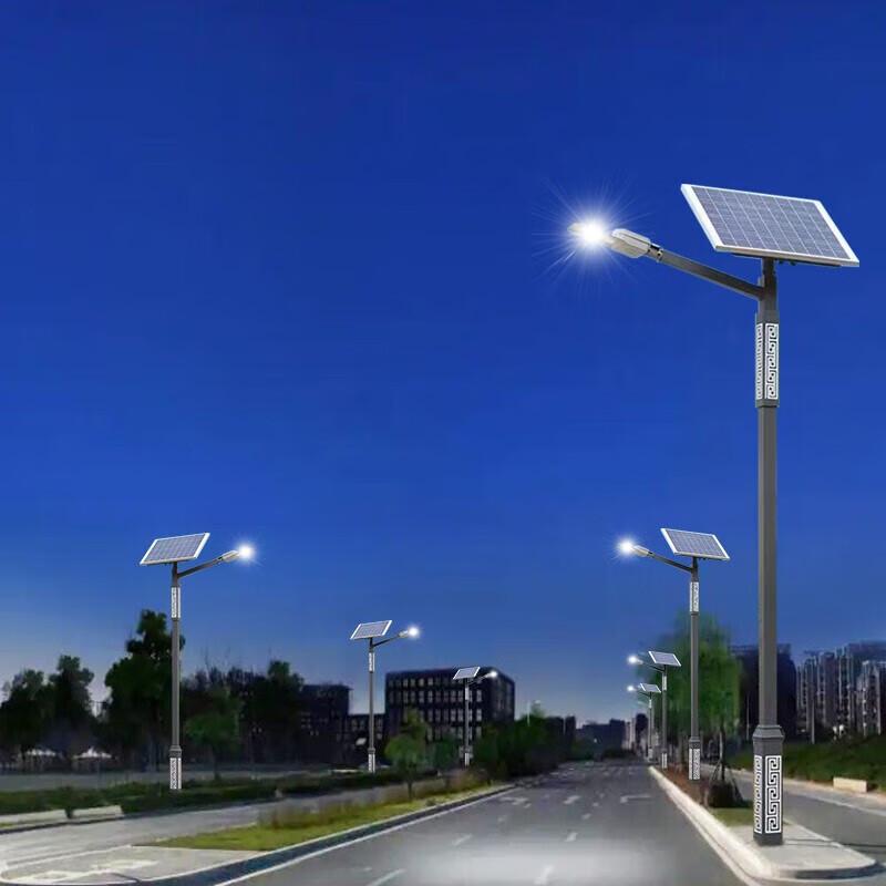 Ethnic Style Hybrid Solar Street Light