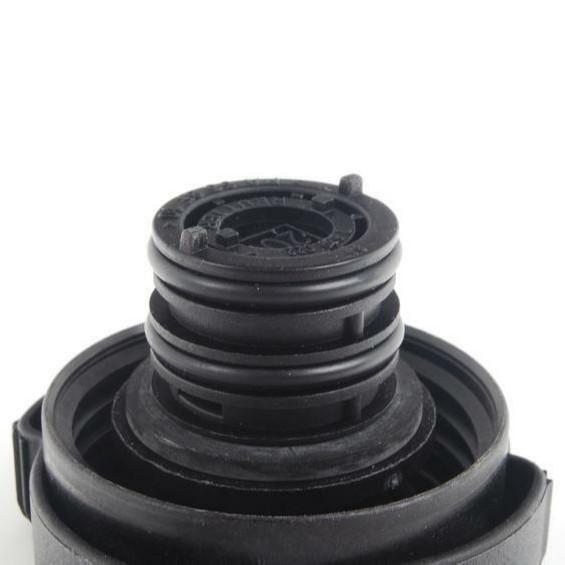 BMW Gammal Bil Kylarvätskebehållare Lock, Expansionskärl Lock Ersättning (17117639022/17111742231)