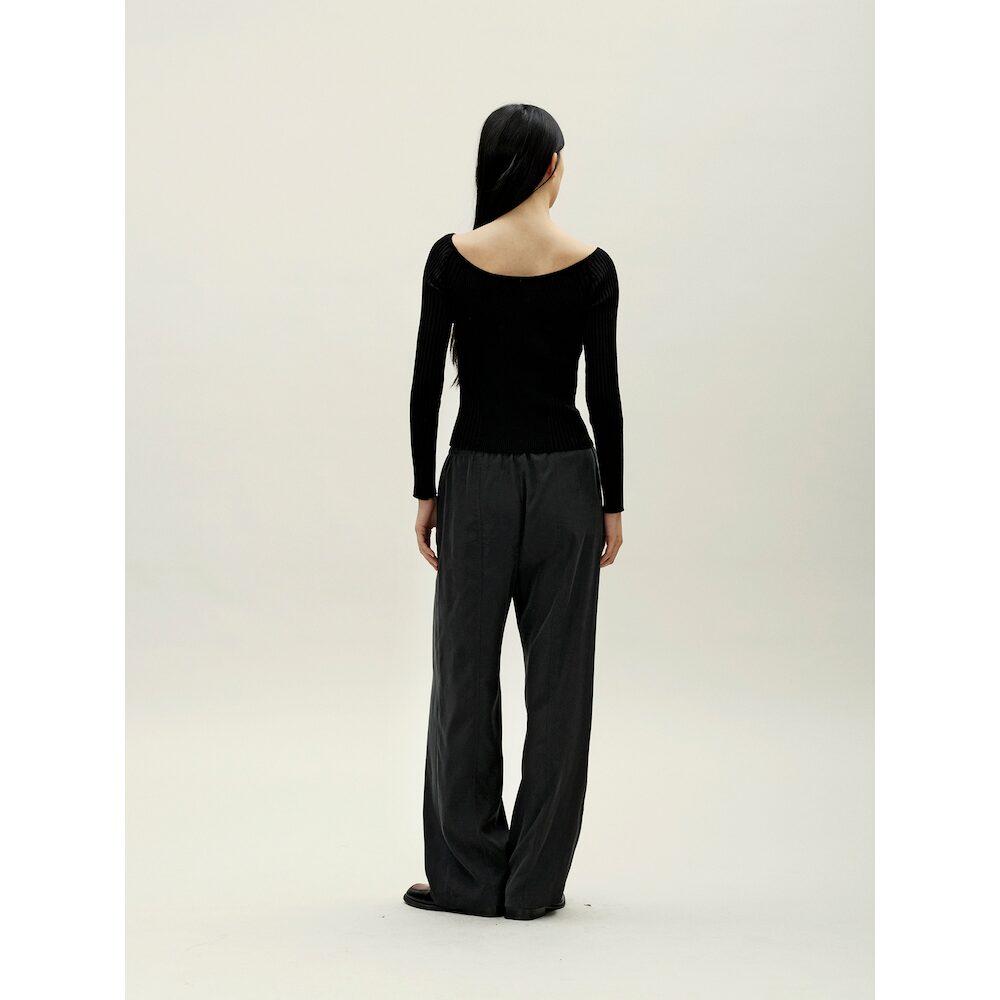 Anggae Ribbed Scoop Neck Pullover Black