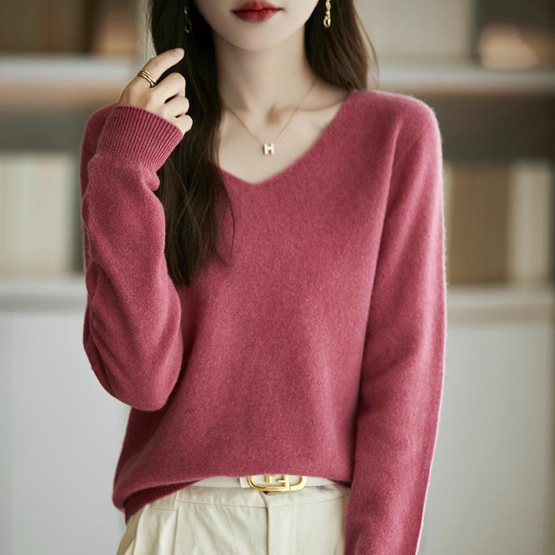 

V-neck Loose and Slimming Knitted Sweater, New Autumn and Winter Sweater for Women XXL