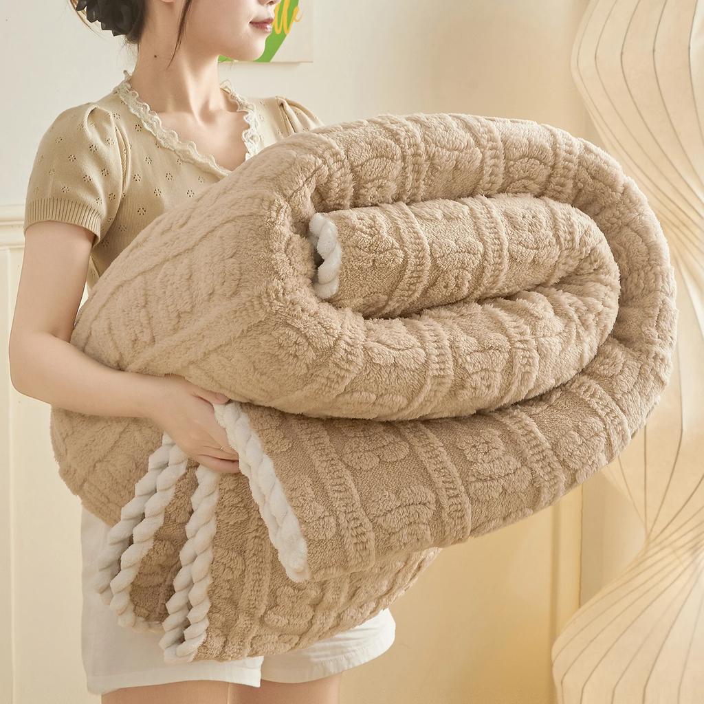 Thickened Coral Fleece Bed Blankets for Winter Warm Soft Imitation Lambs Wool Jacquard Blankets for Bedroom Sleeping Sofa Throw