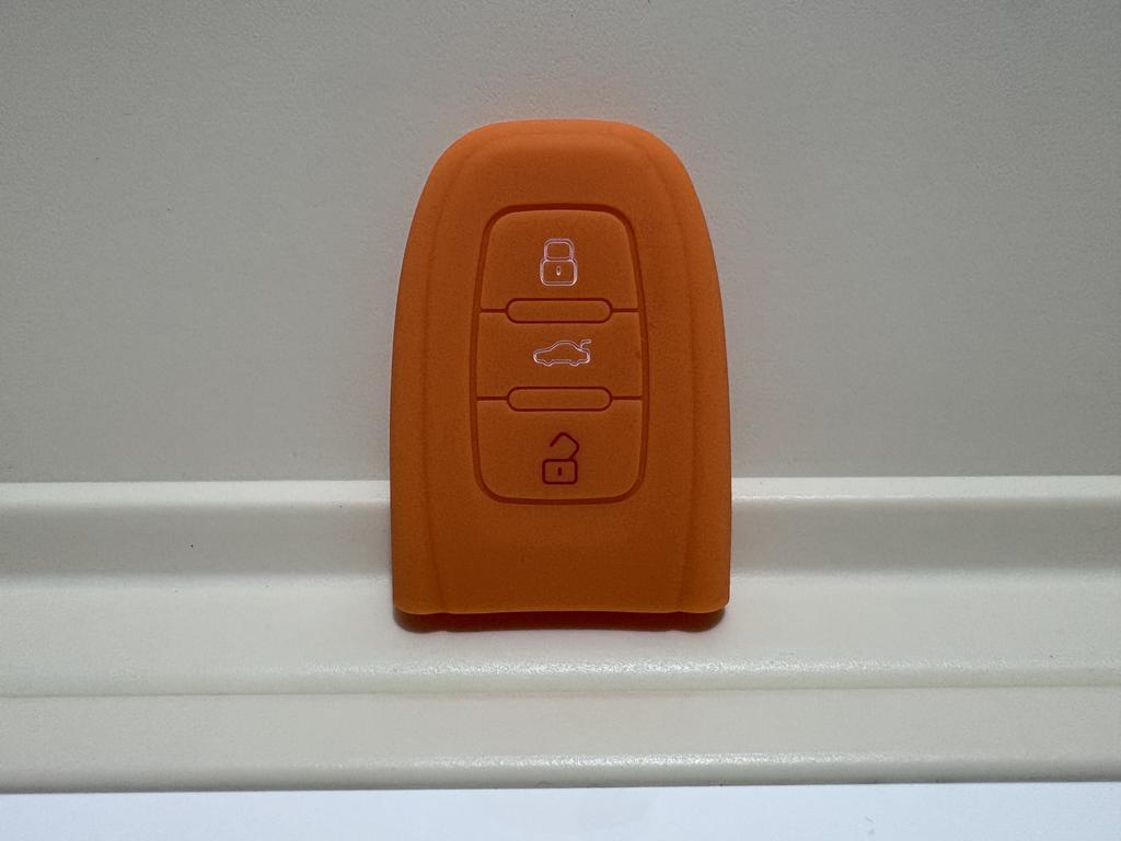 Suitable for Changan CS75PLUS Key Cover UNI-V Key Case CS35PLUS Yidong Silicone Protective Cover Lumin