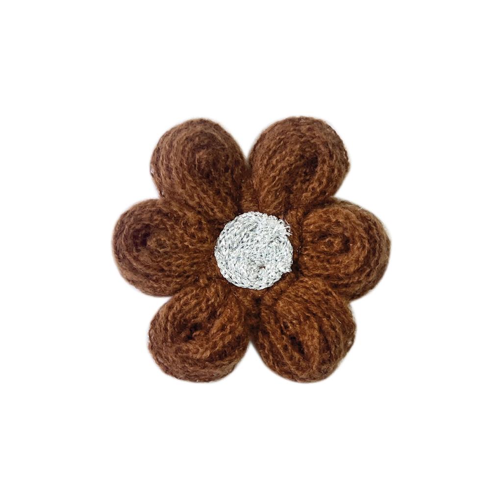 Cute Wool Knitted Flower Jewelry Handmade Diy Six-Petal Flower Accessories Hair Accessories Corsage Clothing Accessories