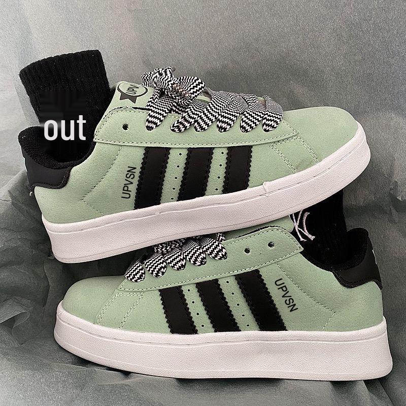 Trendy Men's Autumn Low-Top Casual Sneakers – Teen Versatile Three-Stripe German-Style Trainers with Thick Soles