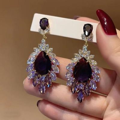 Volle Diamant Fransenohrringe Retro Leichter Luxus Hochwertiges Temperament Übertriebene Ohrringe Charme Lila Diamant Atmosphärische Ohrringe Damen