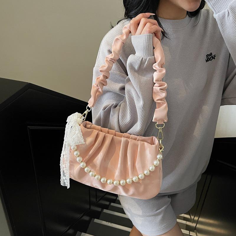Small Bag Women 2025 New Trendy Shoulder Armpit Bag Niche Design Commuter Messenger Bag Premium Cloud Bag