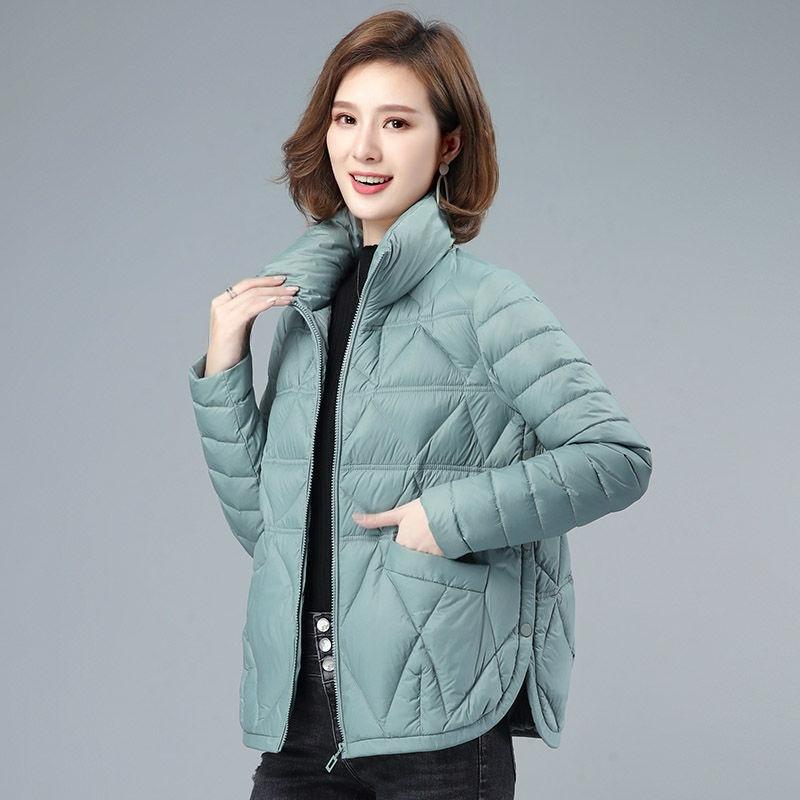 Down Padded Jacket Women's Lightweight Short Fashion Casual Winter Jacket Women's Loose Thick Padded Jacket