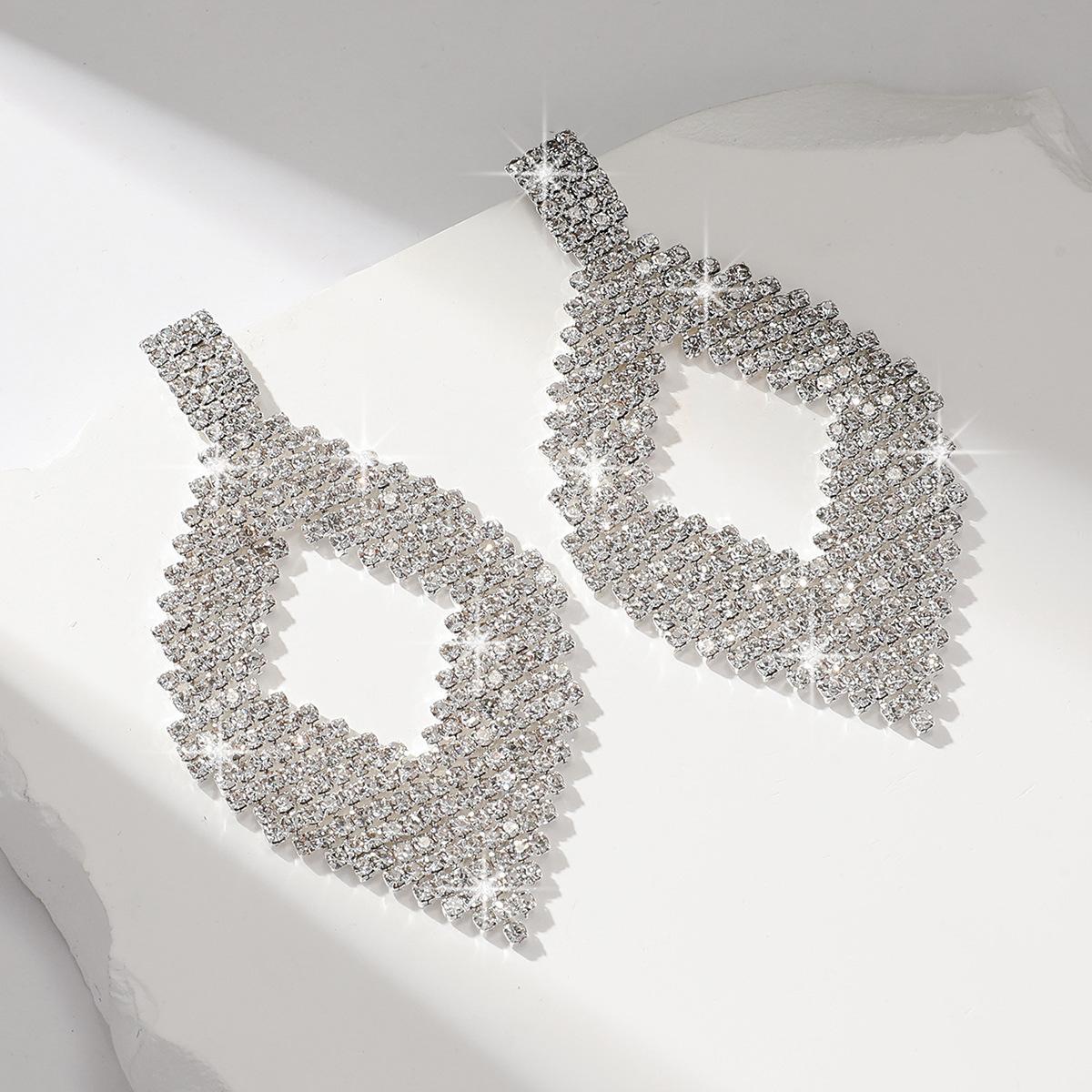 Factory Exaggerated Fringed Earrings Women S Personality Diamond-Encrusted Earrings Long Stud Earrings Women