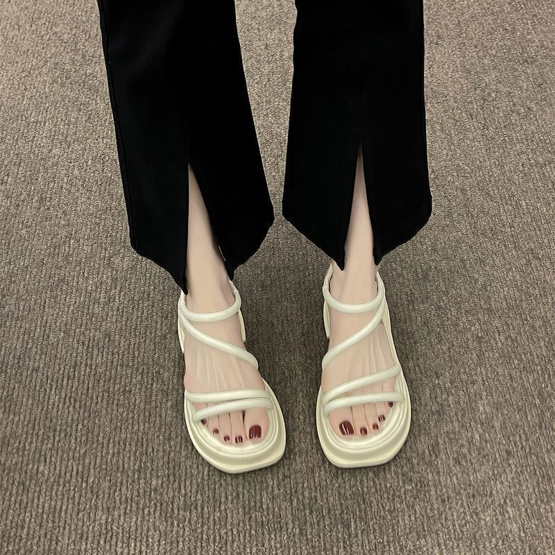 Super soft middle heel sandals women's summer new beach temperament versatile casual fashion Roman women's shoes