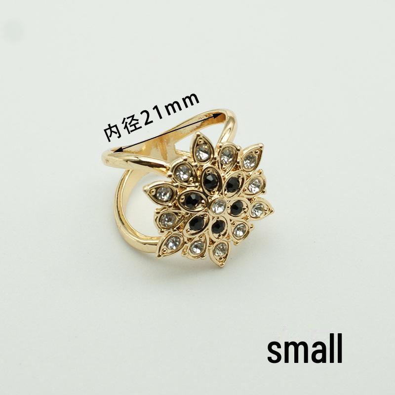 "Pearl Silk Scarf & Coat Buckle - High-End Korean Dual-Purpose Accessory"