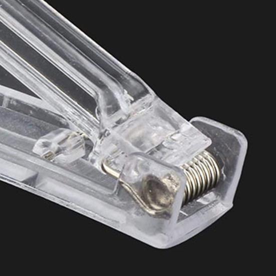 8Pcs Triangle Table Cover Clamps Windproof Anti-crack Sturdy Universal Tight Fixed Daily Use Tablecloth Clamps Holder for Party