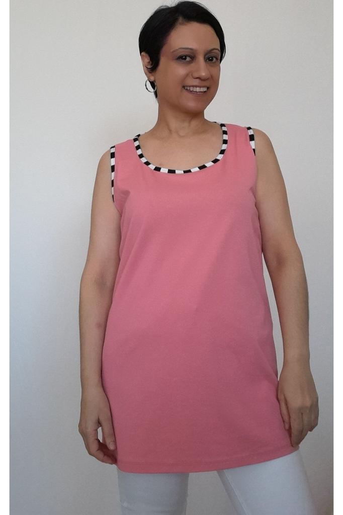 Damenstil Übergröße T-Shirt Rosa Dicke Träger Gekämmte Baumwolle T-Shirt Mit Paspeldetail