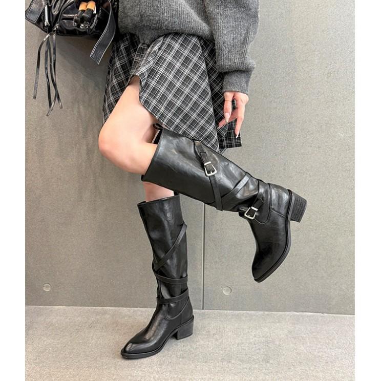 Retro pointed versatile thick-soled thick-heeled knight boots 2025 new wide tube cross-buckle but knee boots women