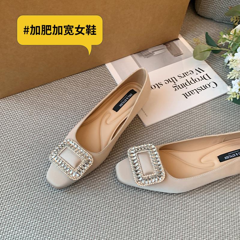 

shallow commuter lowheeled shoes versatile rhinestone square buckle thick heel single shoes wide feet fat feet large size women s shoes 35 абрикосовый
