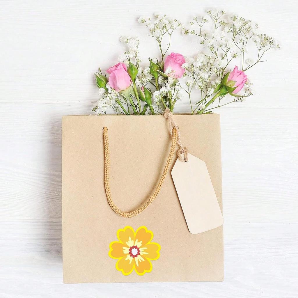 Roll-shaped flower-shaped decorative stickers for gift boxes - PVC self-adhesive labels - 500 stickers
