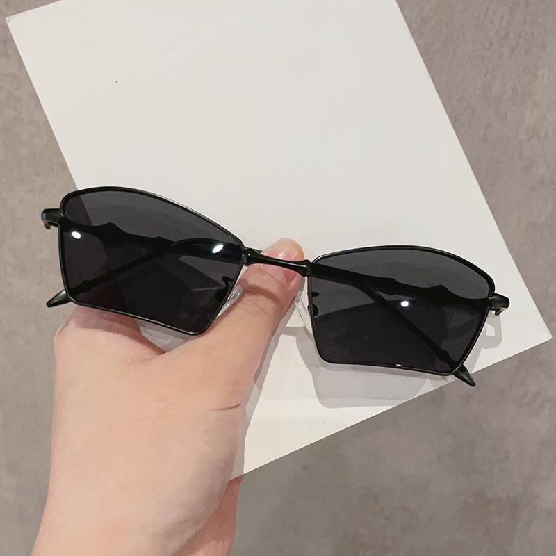 Korean Stylish Men's Sun Glasses Irregular Shape Anti-reflective Women's Sunglasses High Quality Sun Glasses Women
