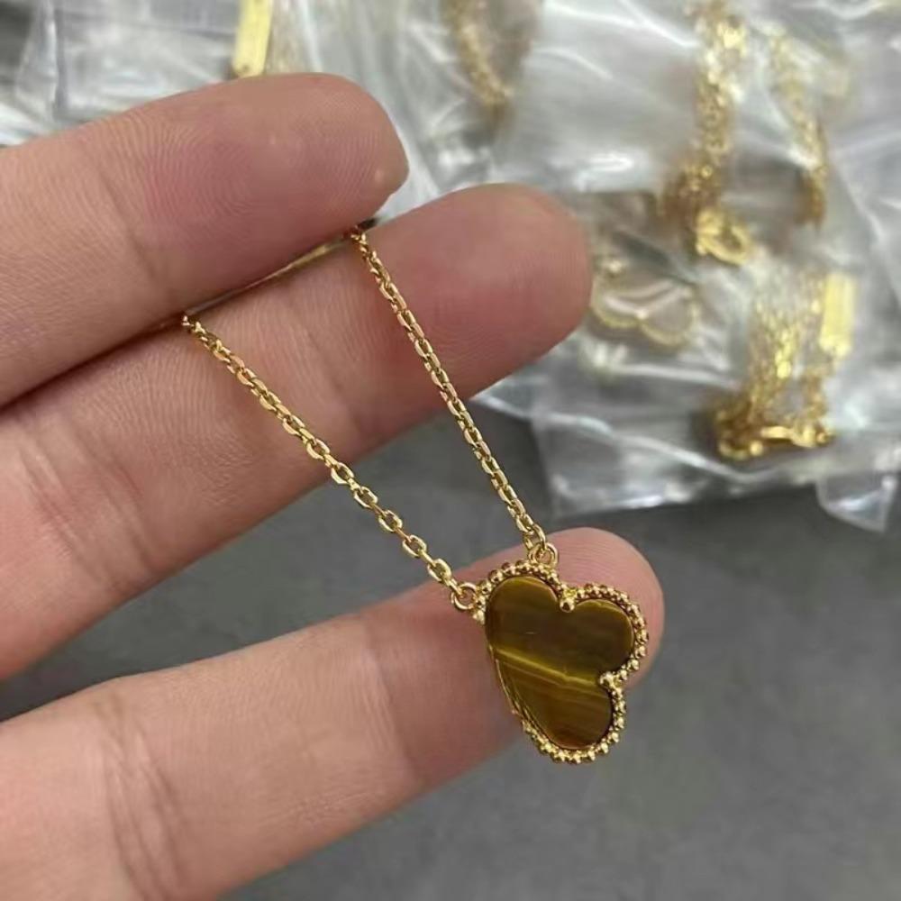 V Gold Four-leaf Clover Plated 18K Gold Necklace with Jewelry Women's High Version White Fritillary Rose Gold Pendant Light Luxury Niche