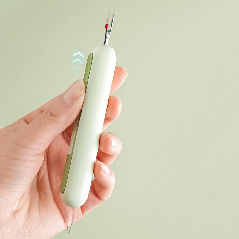 Multifunctional Retractable Seam Rippers Threader, Two-in-1 Seam Rippers and Threader, Pocket Seam Rippers Threader