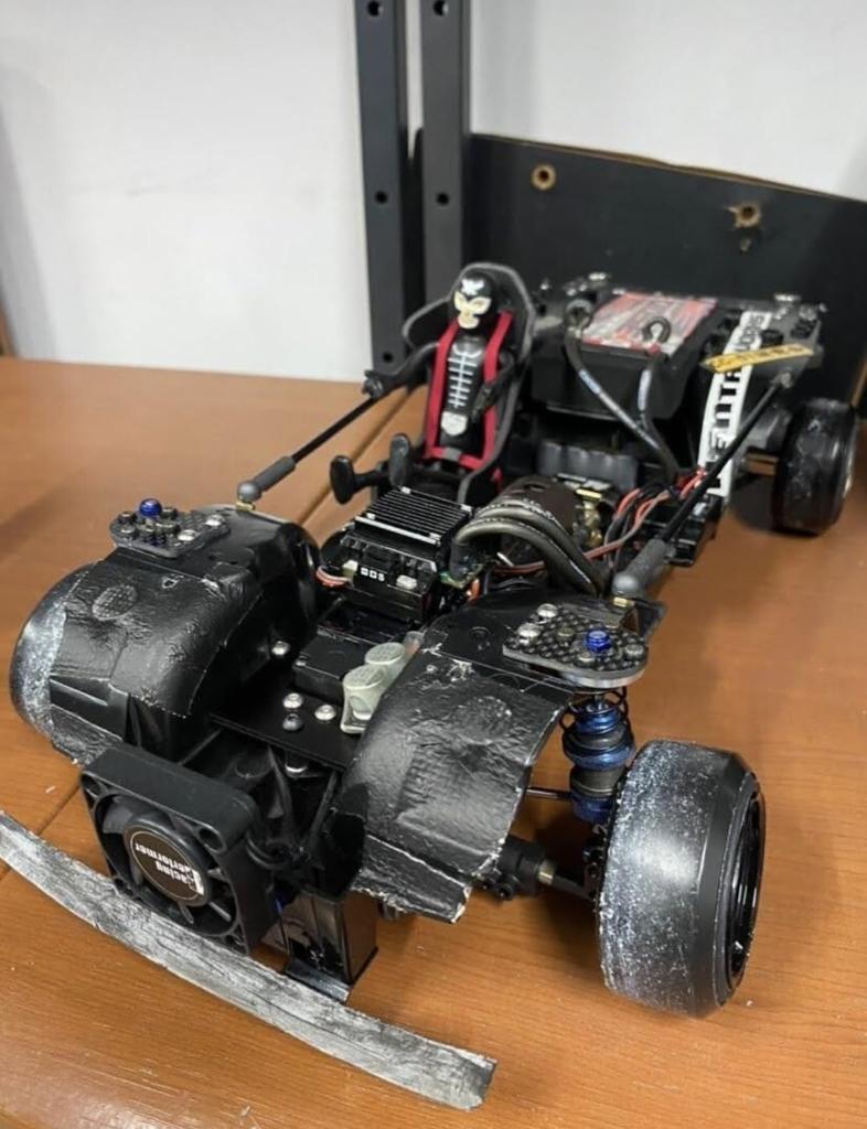 Metal Garage Japan Original Carbon Fiber RWD Drift Hentai Kit for TAMIYA CC-01 (MGCC-05C)