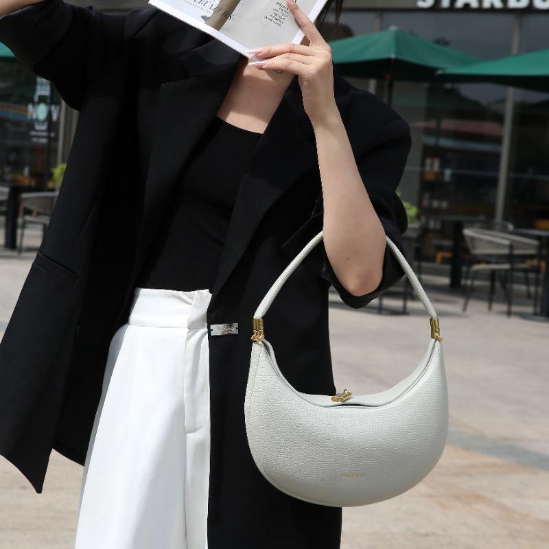 Ladies Carrying Armpit Bags, Commuting Versatile, Medium Size Monthly Curved Bag, Crescent Shaped Single Shoulder Crossbody Bag