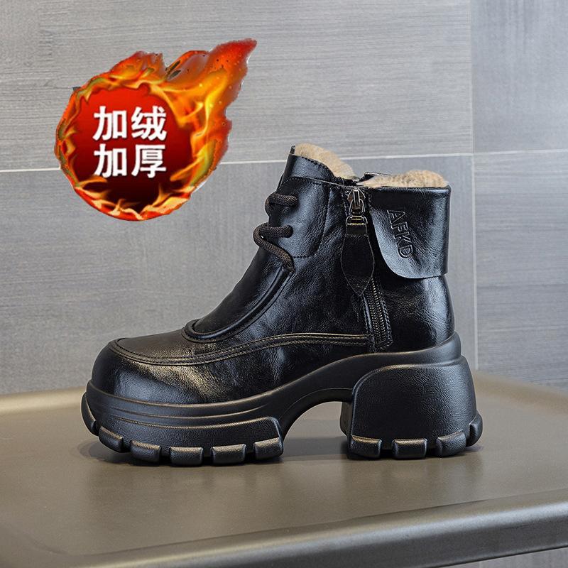 Thick soled sponge cake short boots with added velvet for women new casual and slim short boots for autumn and winter 2026