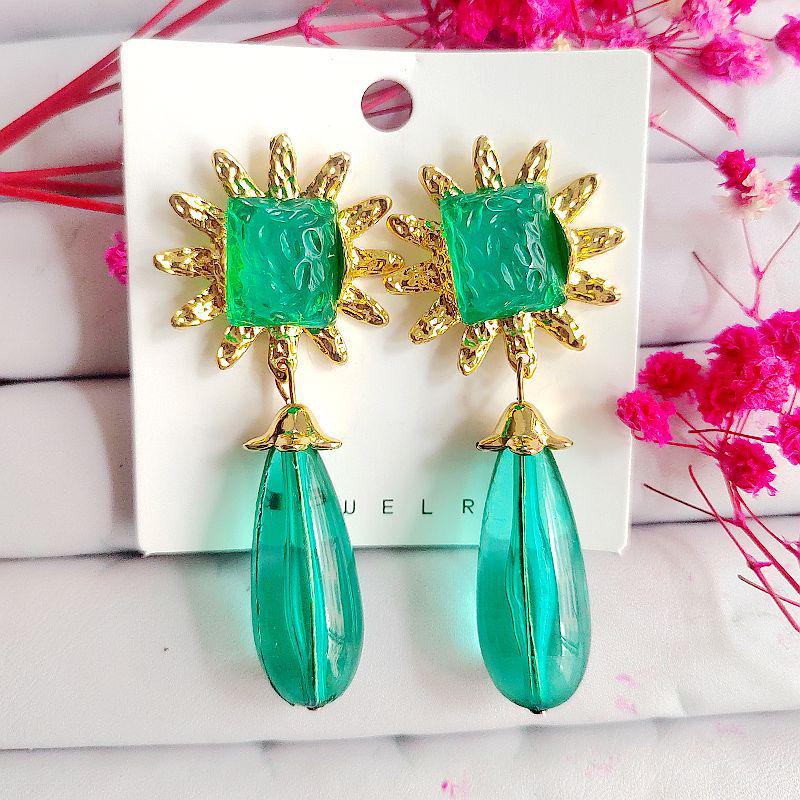 European  American Retro Teardrop Green Glaze Square Crystal Earrings