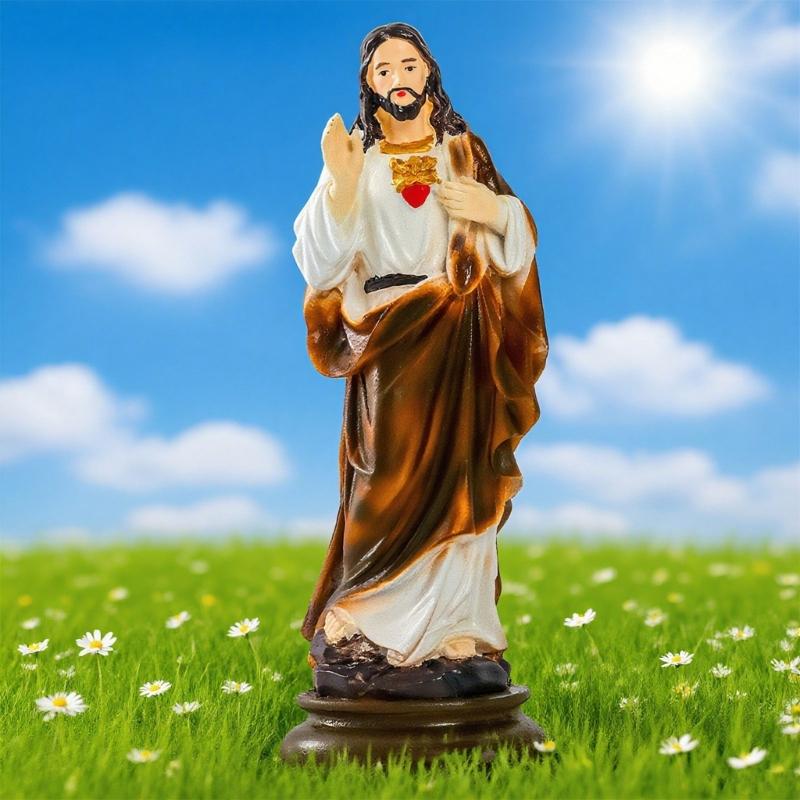 Religious Figurine Gift Decoration Home Resin Figure  With Artistic Carving For Office Shelves Display