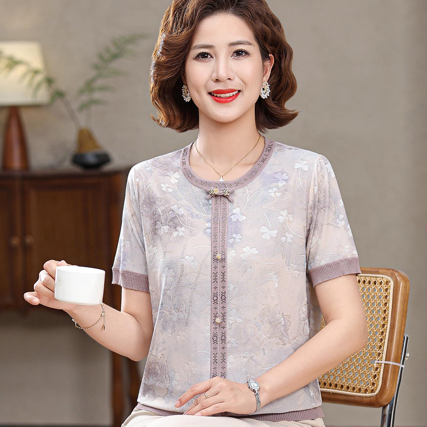 

Summer Ice Silk Short Sleeve T-Shirt for Middle-aged & Elderly Moms - Printed, Round Neck, Plus Size, Lightweight 4XL (135-150 lbs) світло-сірий колір