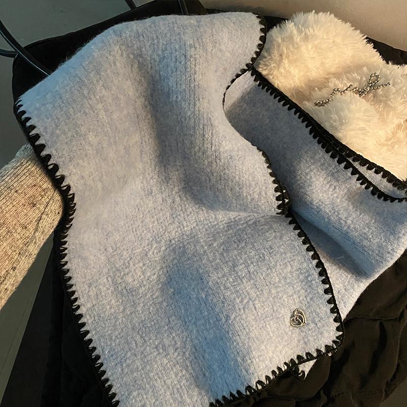 

Премиальный зеленый шарф из искусственного кашемира для женщин — мягкий, теплый и идеальный для осени/зимы 2024 года