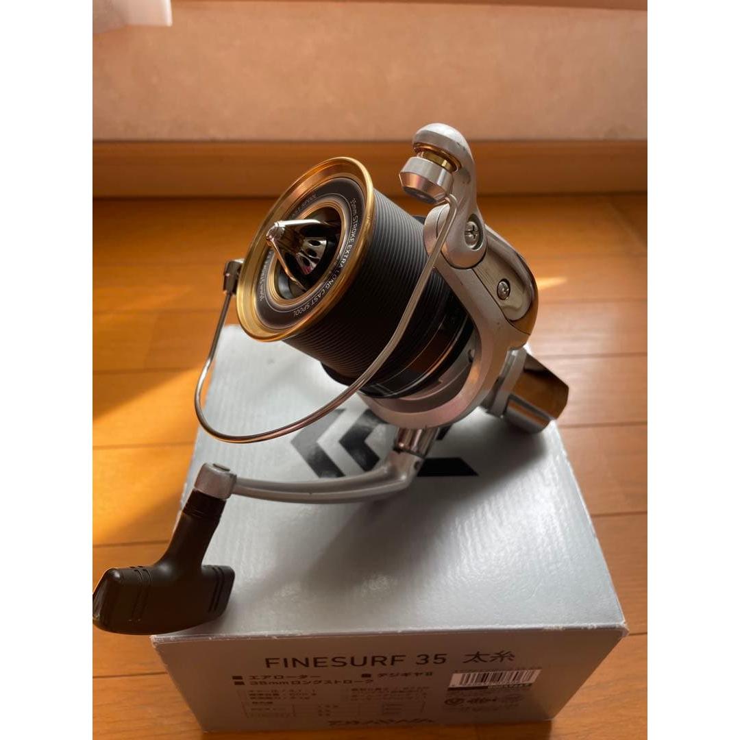 Used Daiwa FINESURF 35 Thick Thread Spinning Reel