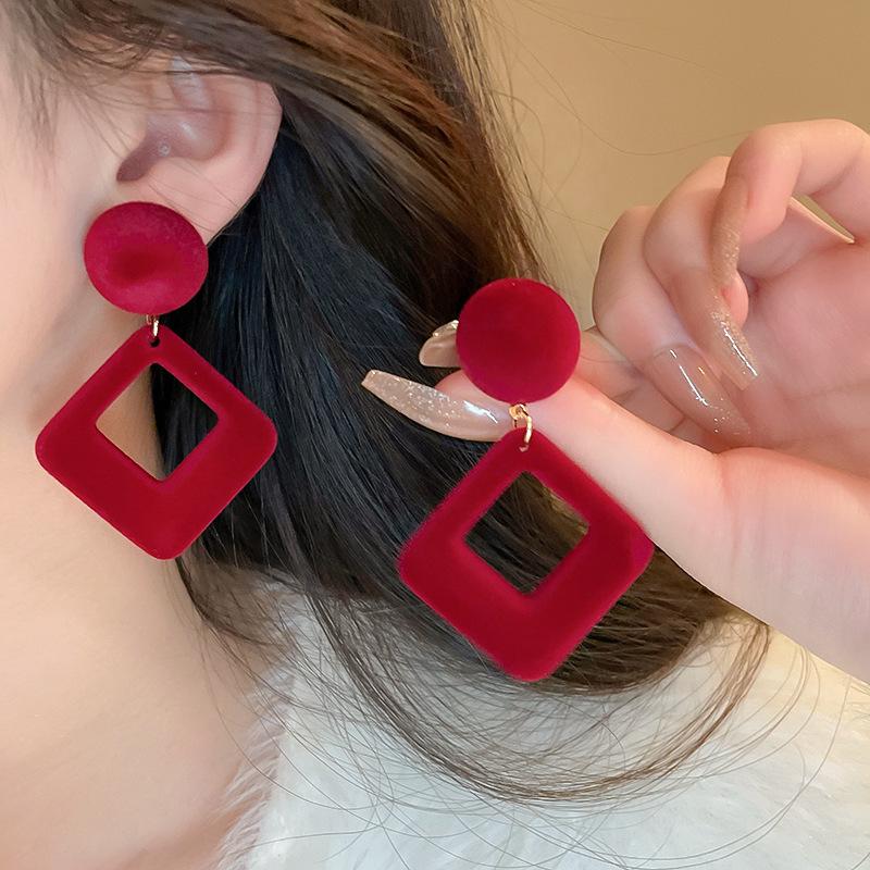 Silver Needle Red Bow Flower Earrings - Light Luxury Christmas & Holiday Studs, Autumn Winter Jewelry