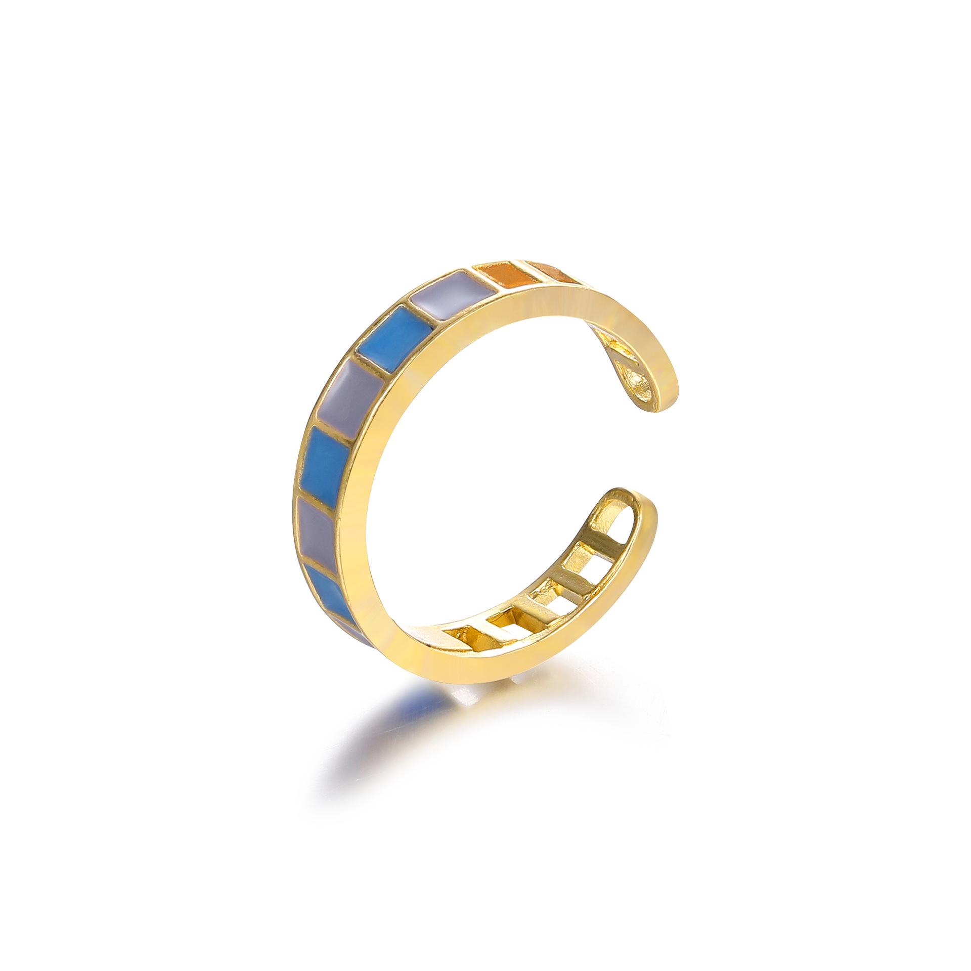 

Минималистичный регулируемый набор колец с изумрудами - Шесть уникальных дизайнов для высококлассного образа One Size Fits All