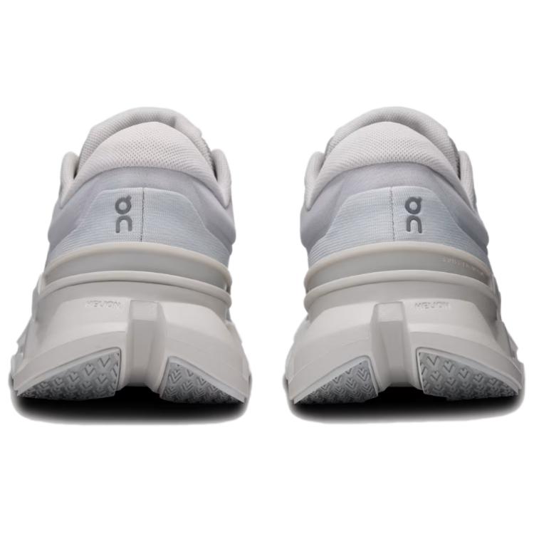 ON Cloudflyer 5 Glacier Wolf Men Sneakers Grey 3ME30012774