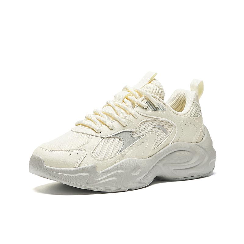 ANTA Women's Xingfeng Retro Chunky Dad Shoes Off White Cream White 922438805-3