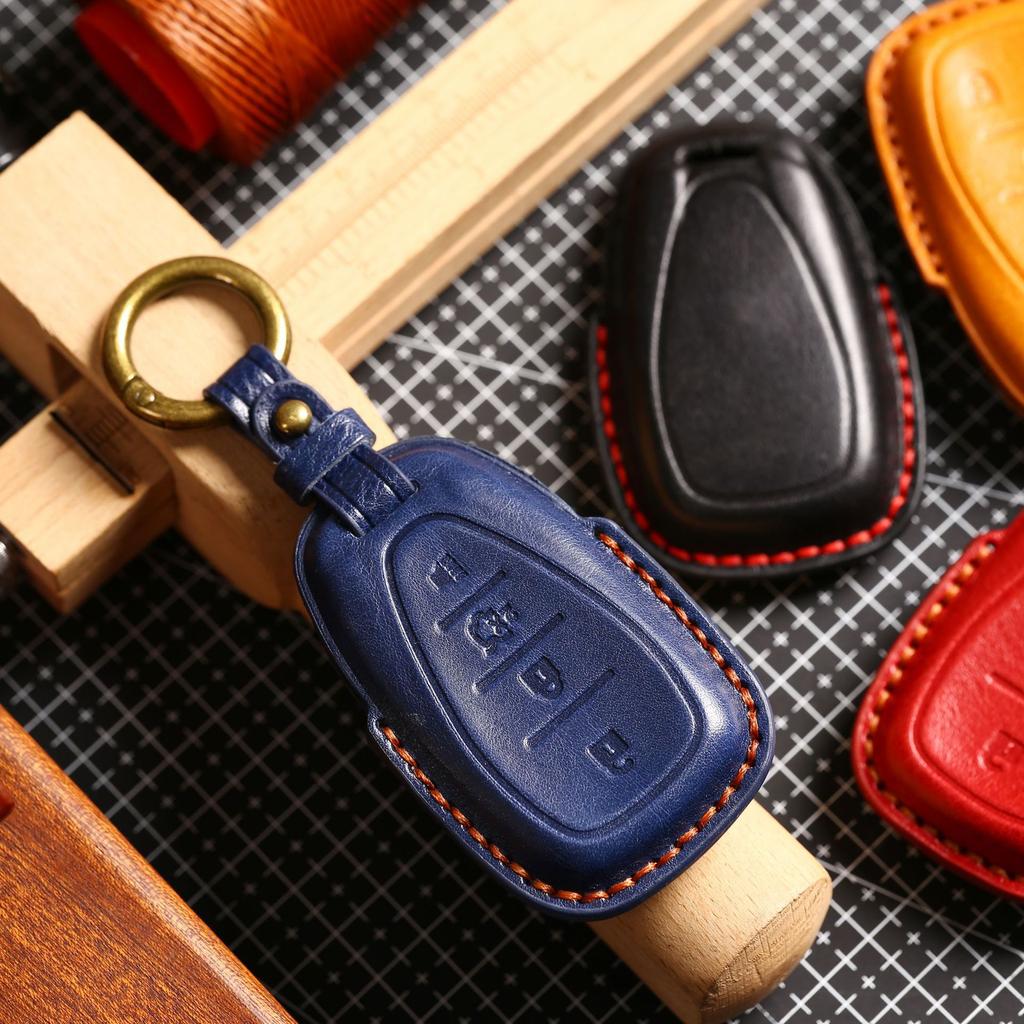 The Key Cover Is Suitable for Chevrolet Malibu XL Chuangku Chuangjie Explorer RS Volando Pioneer Cladding Shell Buckle Leather.