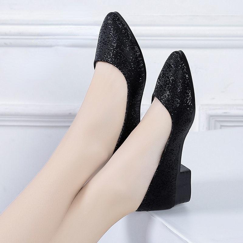 Women Low Heel Pointed Toe Sandals Ladies Flat-bottomed Casual Single Shoes Soft Anti-slip Comfortable Shoes Footwears