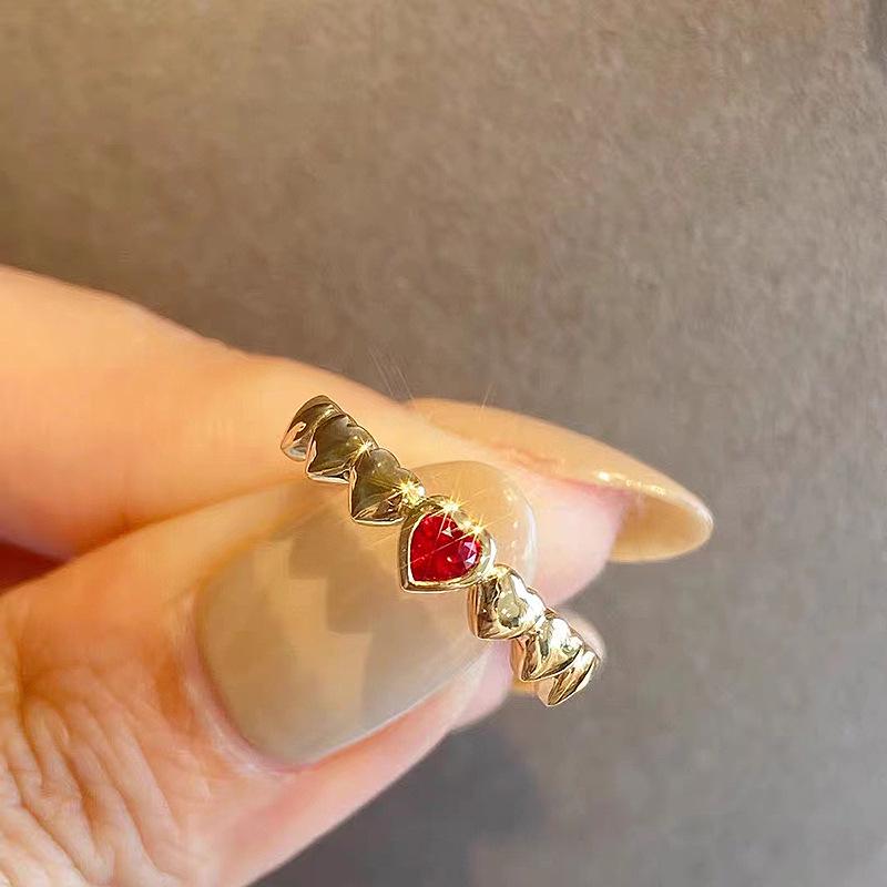 

Кольцо-сердце цвета «голубиная кровь» с золотым покрытием S925 для женщин – европейский и американский стиль Size 5 красный