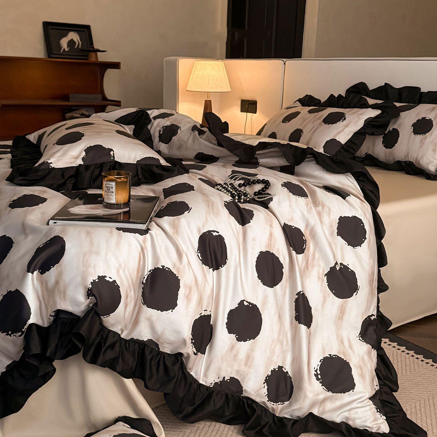 Nordic Summer Silky Cool Touch Ice Silk 4-Piece Bedding Set 1.5m Bed Sheet Set with Duvet Cover 200x230