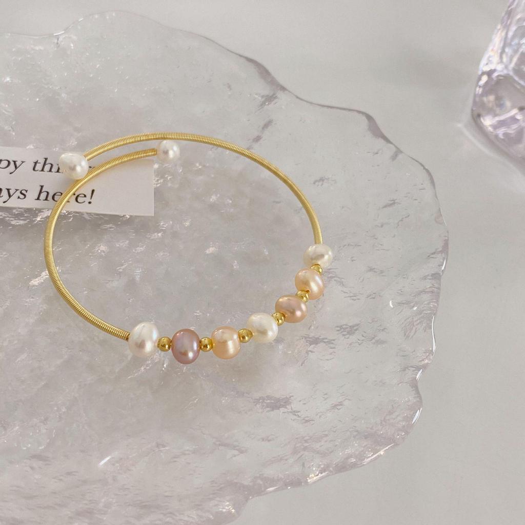 Irregular Freshwater Pearl Bracelet: Elegant Handmade Jewelry for Women
