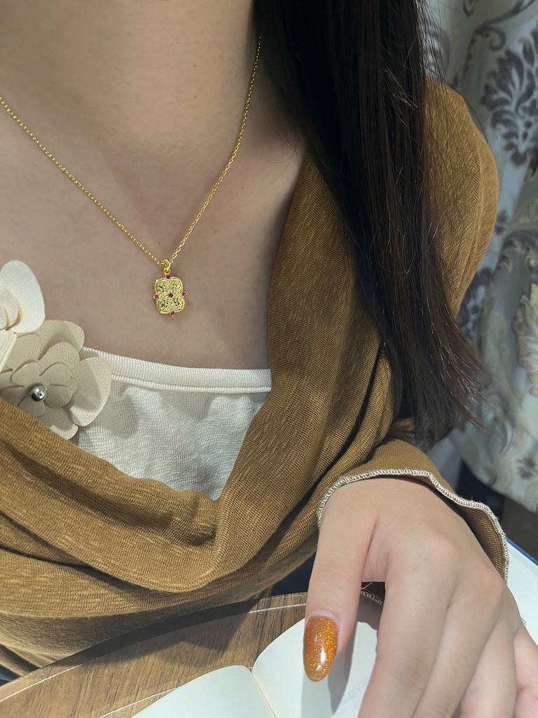 Mittelalterliche Iris Amulett Halskette Damen Nischendesign Beidseitig Tragbar Schild Schlüsselbeinkette