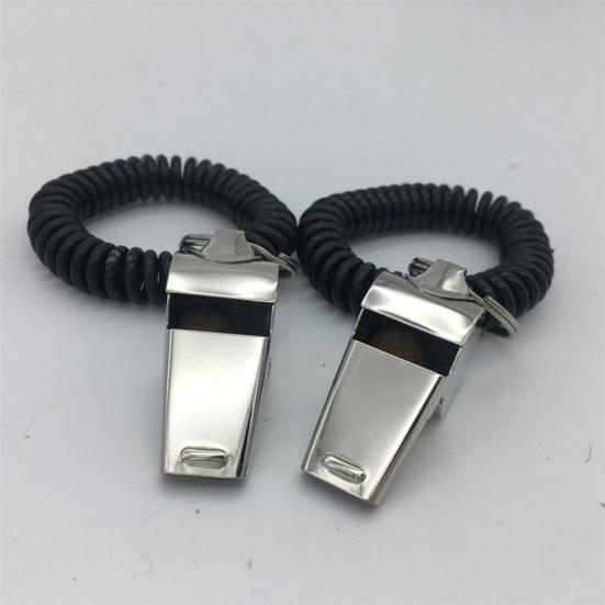 Rozhodčí píšťalka ve tvaru čísla 6 z nerezové oceli Super hlasitá sportovní píšťalka se šňůrkou Lehká venkovní tréninková píšťalka proti korozi