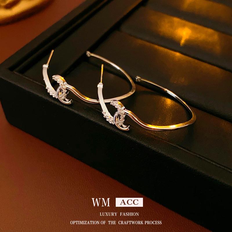 

Средневековые винтажные роскошные овальные серьги-кисточки с ретро дворцовым дизайном с масляной эмалью