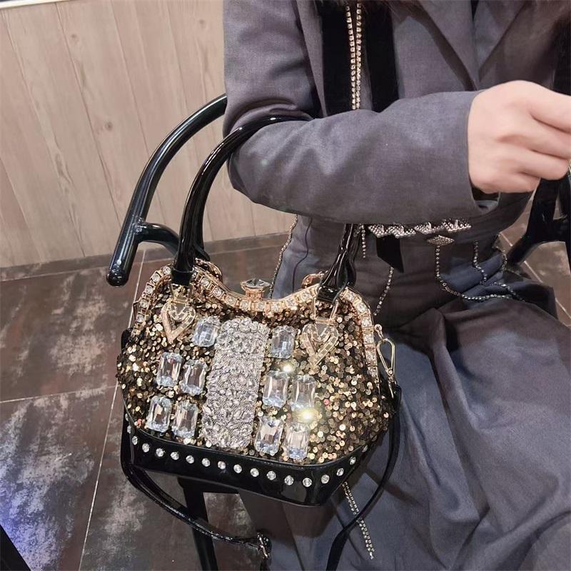 2025 New Fashion Trend Diamond Inlaid Single Shoulder Crossbody Bag Commuter Handbag