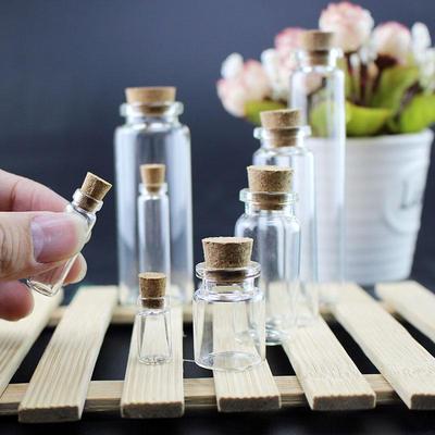 Utensilien & Accessoires – Nachfüllbehälter für Kosmetik