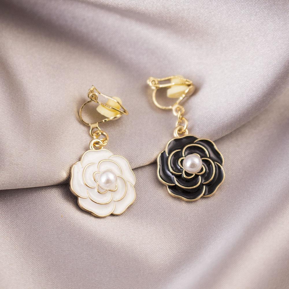 Versatile Light Luxury Ear Clips Without Pierced Ears Daily High-end Triangular Ear Clips Versatile Women's Earrings