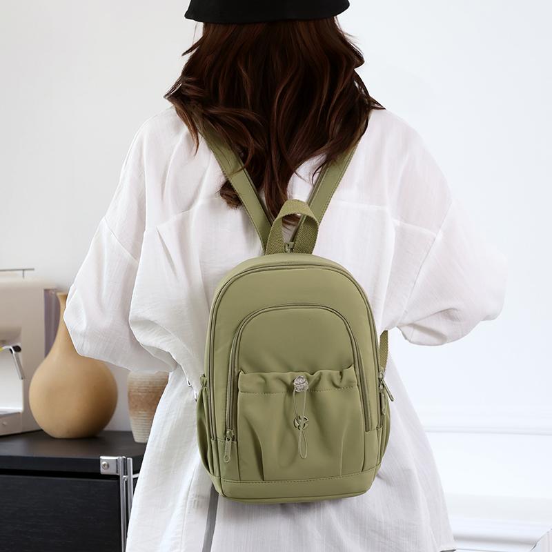 Mochila Pequena Estilo Universitário Mochila de Nylon Feminina Bolsa de Peito Multifuncional
