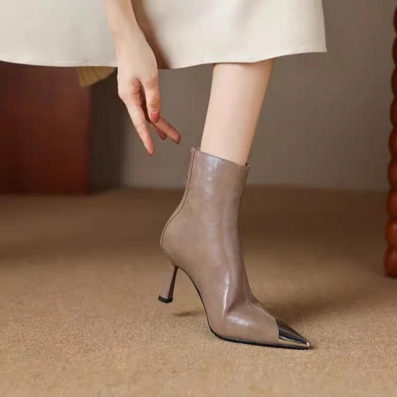 Fashion French Retro Western Booties Women's Fashion Temperament Metal Toe Pointed Toe Stiletto Heels