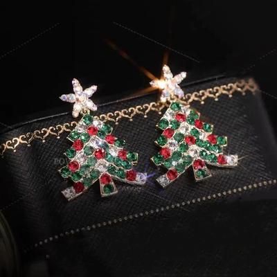 New Trendy Rhinestone Christmas Tree Earrings for Women Exquisite Zircon Xmas Tree Drop Earring Girls New Year Festival Jewelry