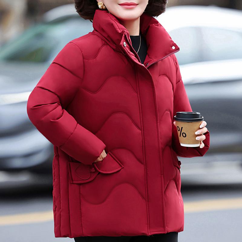 

Зимние теплые куртки женские короткие парки с капюшоном элегантная свободная толстая верхняя одежда для женщин среднего возраста 5XL красный